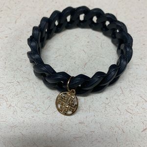 3 for $10 silicone bracelet(2)green and black